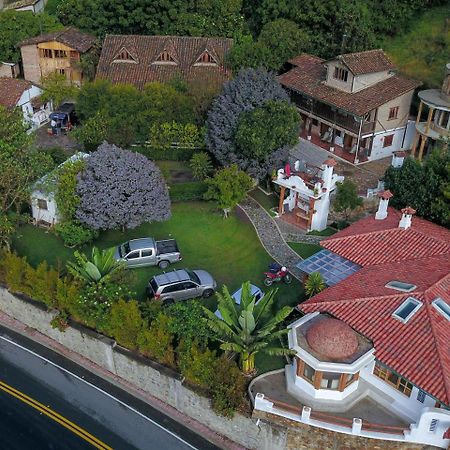 Hostal Mama Hilda Chugchilán Εξωτερικό φωτογραφία