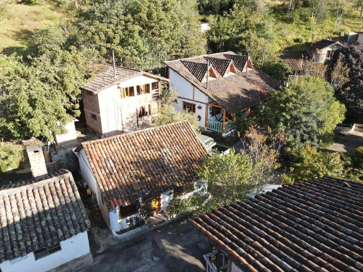 Hostal Mama Hilda Chugchilán Εξωτερικό φωτογραφία