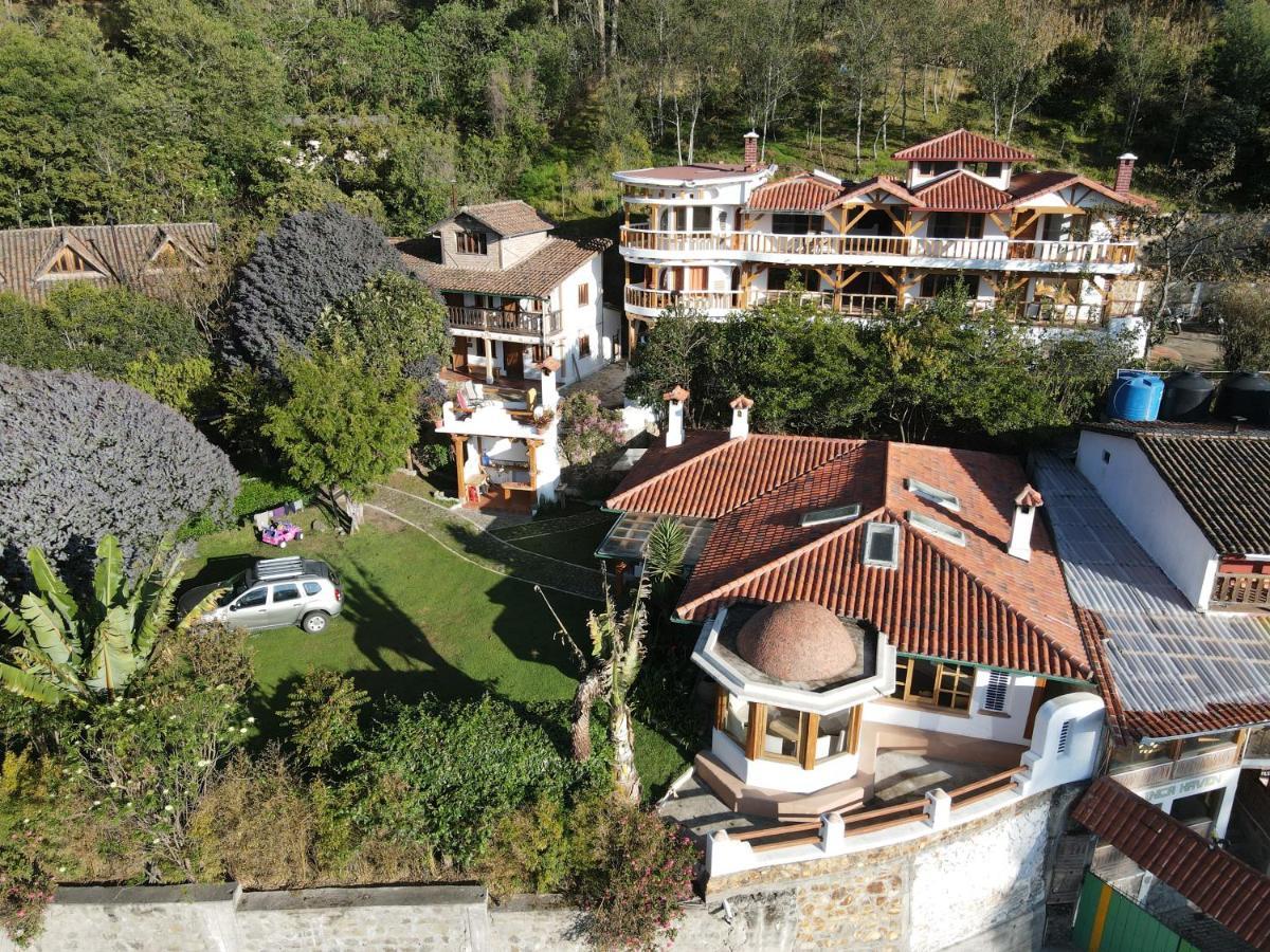 Hostal Mama Hilda Chugchilán Εξωτερικό φωτογραφία
